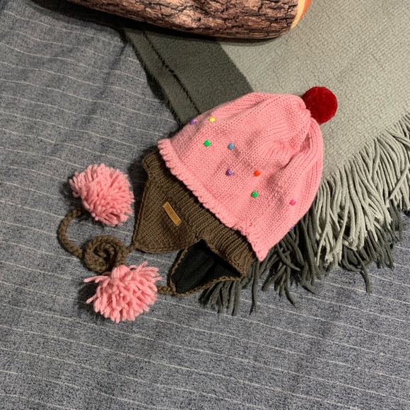 🍒✨Pink beanie 🍒✨ - Picture 3 of 5